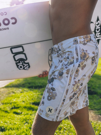 Phantom Naturals Tailgate 18" | Hurley - Bone