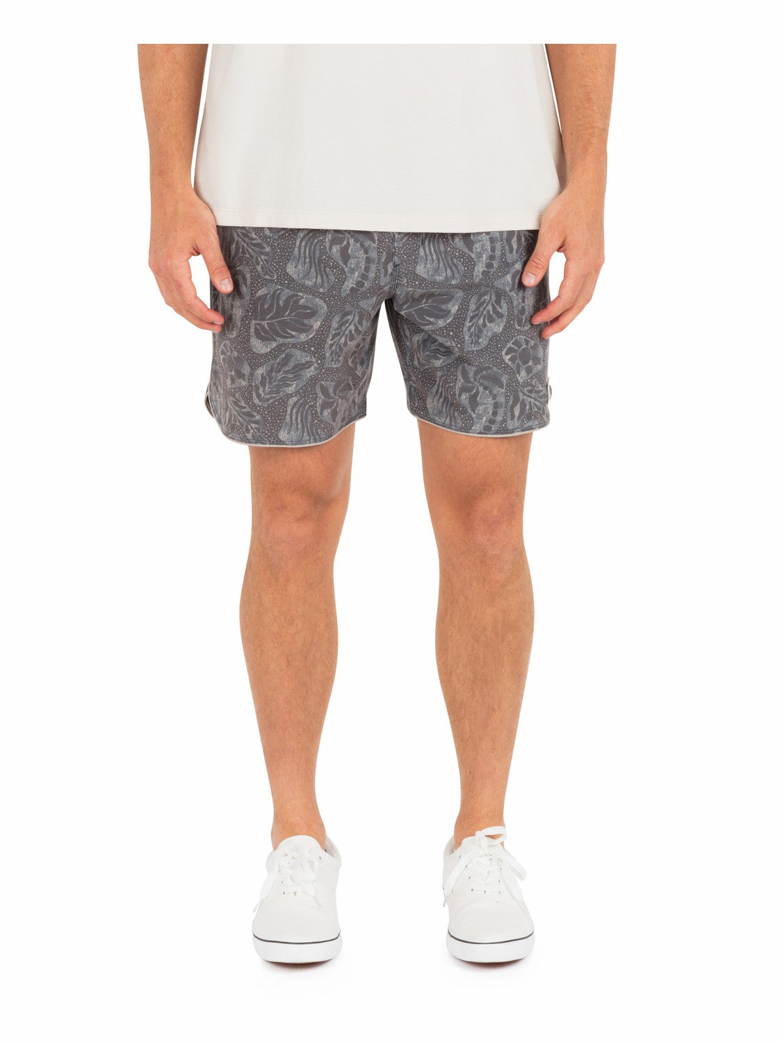Phantom Naturals Scallop Volley 17" | Hurley - Black
