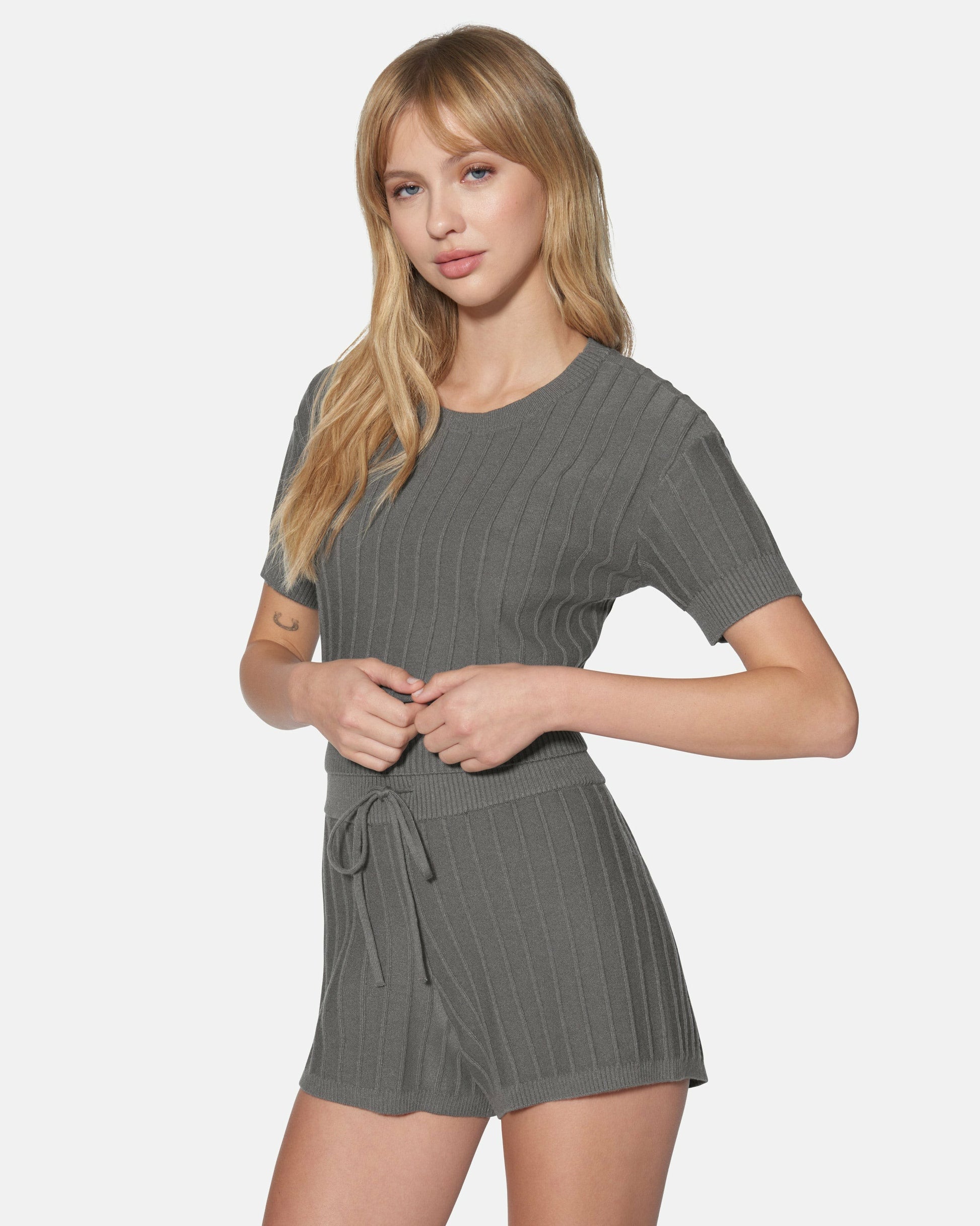 Daylight Short Sleeve Sweater Top | Hurley - Charcoal Gray
