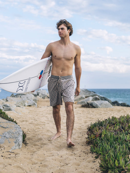 Phantom Naturals Tailgate 18" | Hurley - Woodside